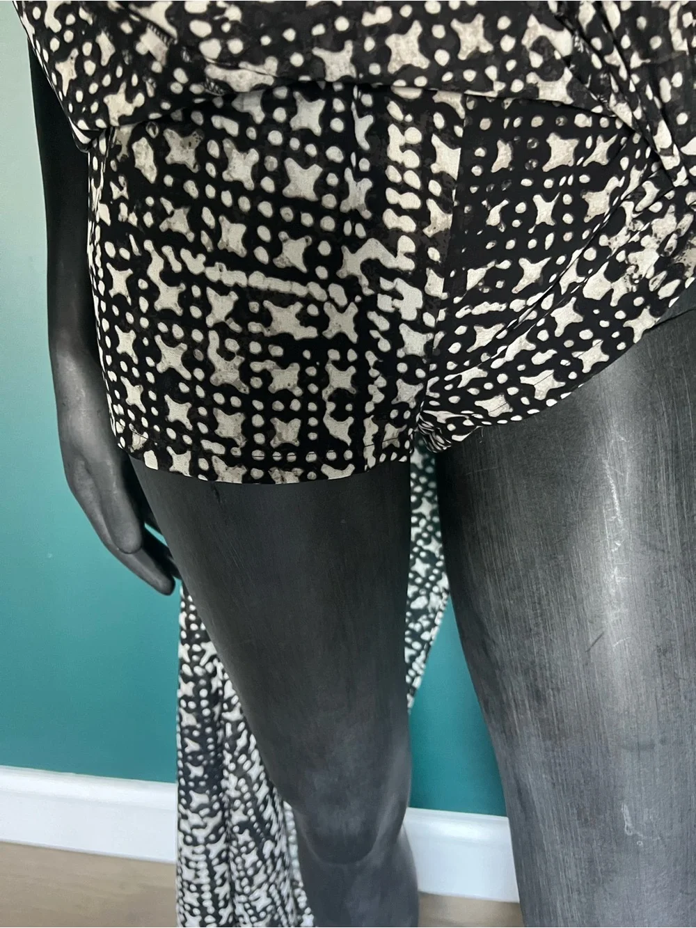 Michael Kors Black and White Graphic Print Maxi Skirt